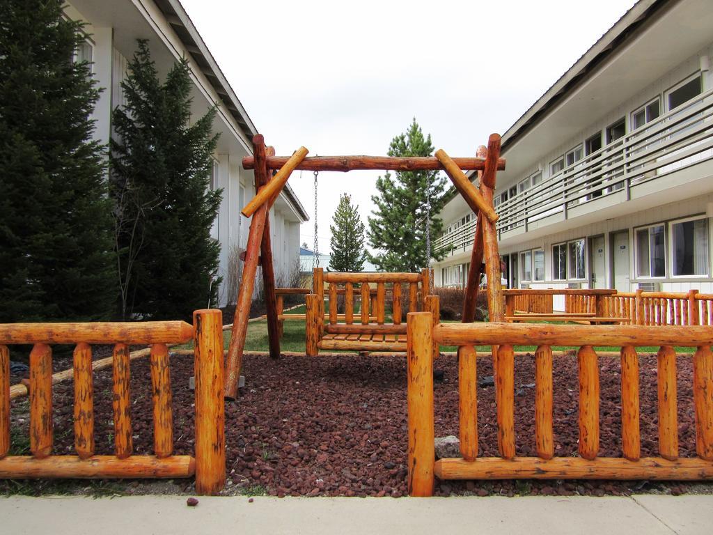 White Buffalo Hotel West Yellowstone Buitenkant foto