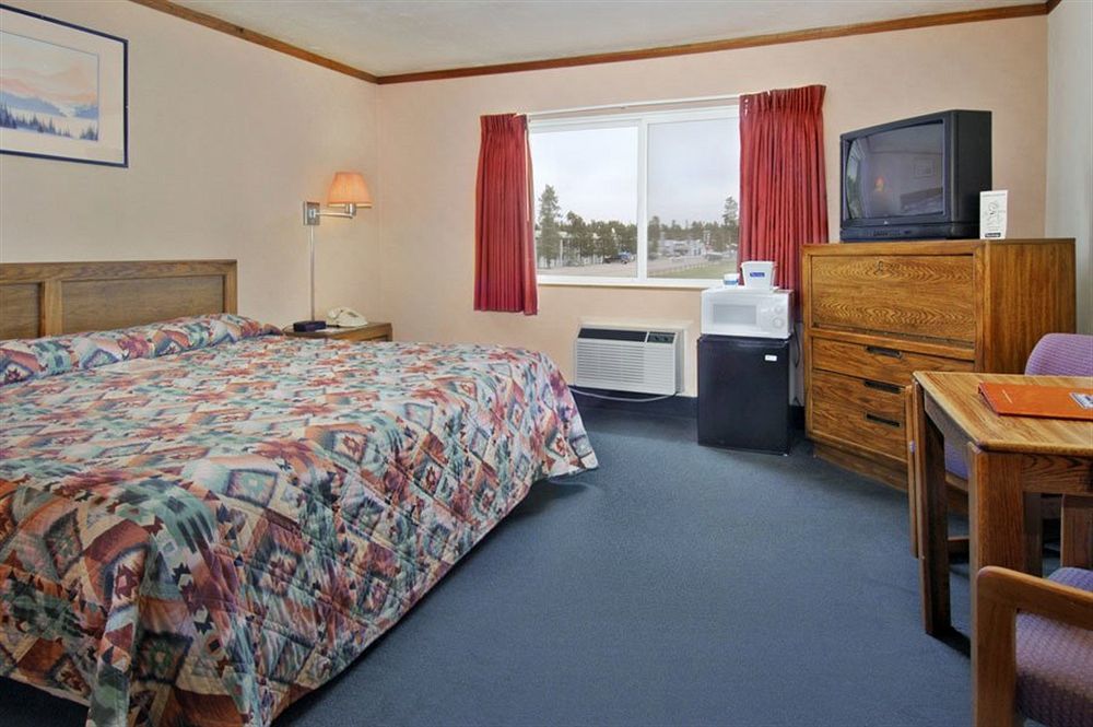 White Buffalo Hotel West Yellowstone Buitenkant foto